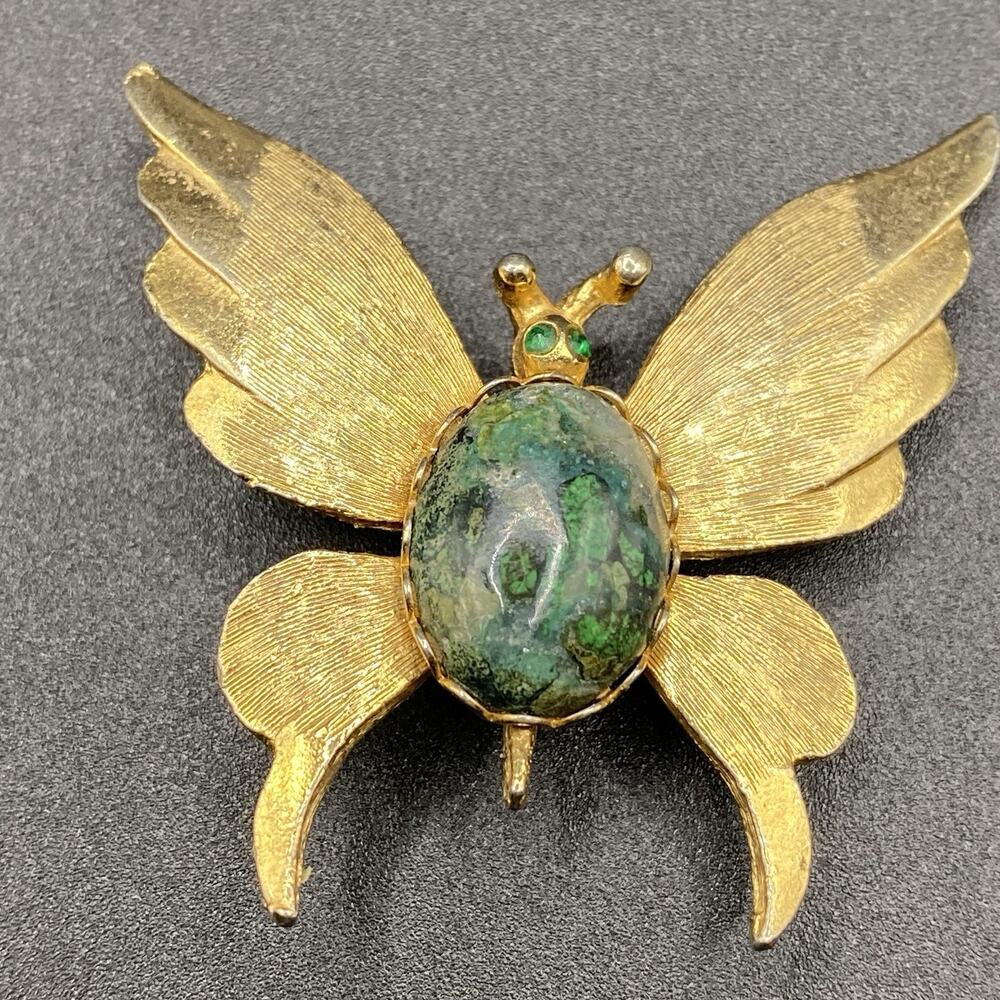 Vintage Beautiful Aqua Green Moss Agate Crystal Butterfly Brooch Gold Tone